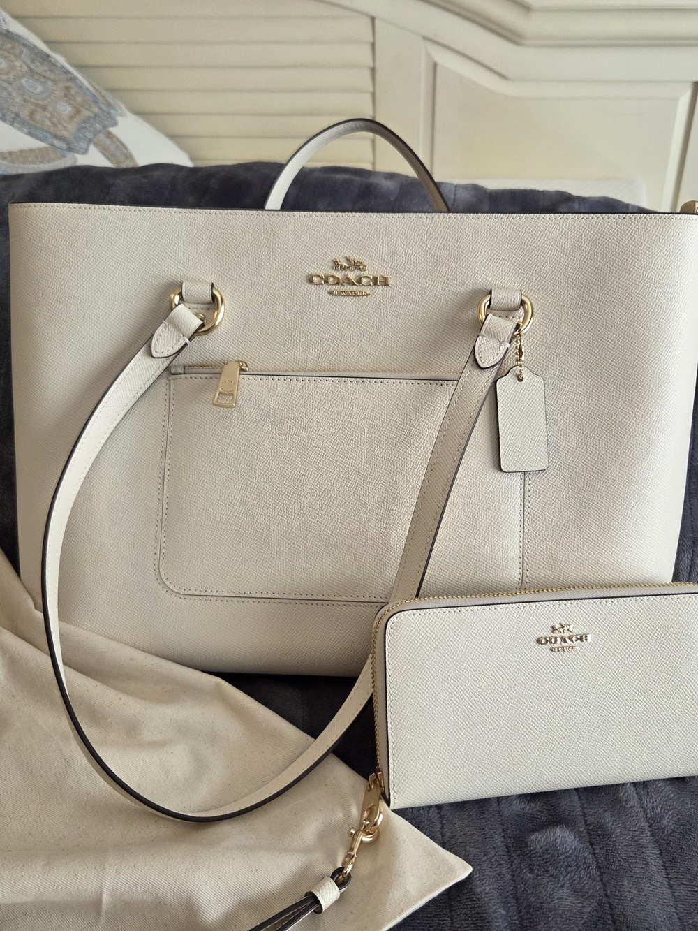 Coach Cream Leather Tote with Matching Wallet